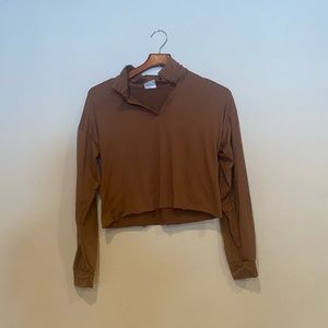 Women's Livi Long Sleeve Crop Top Large Collered